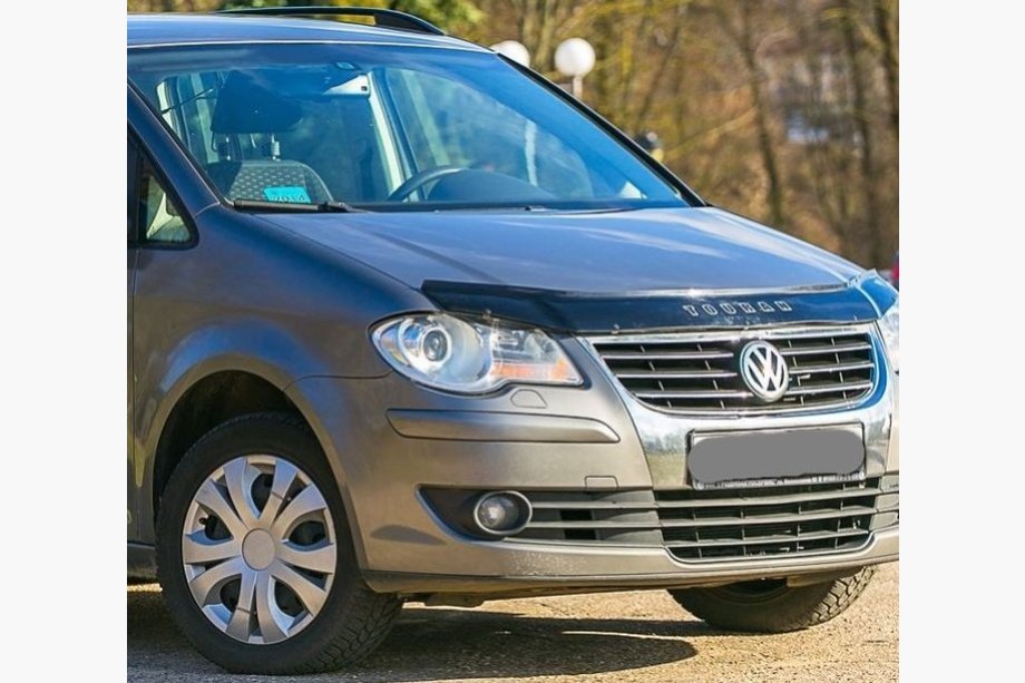 Volkswagen Touran 2003-2010 гг. Дефлектор капота 2003-2007 (VIP) Image