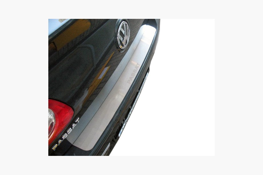 Volkswagen Passat B6 2006-2012 гг. Накладка на задний бампер Nataniko (нержавейка) Image