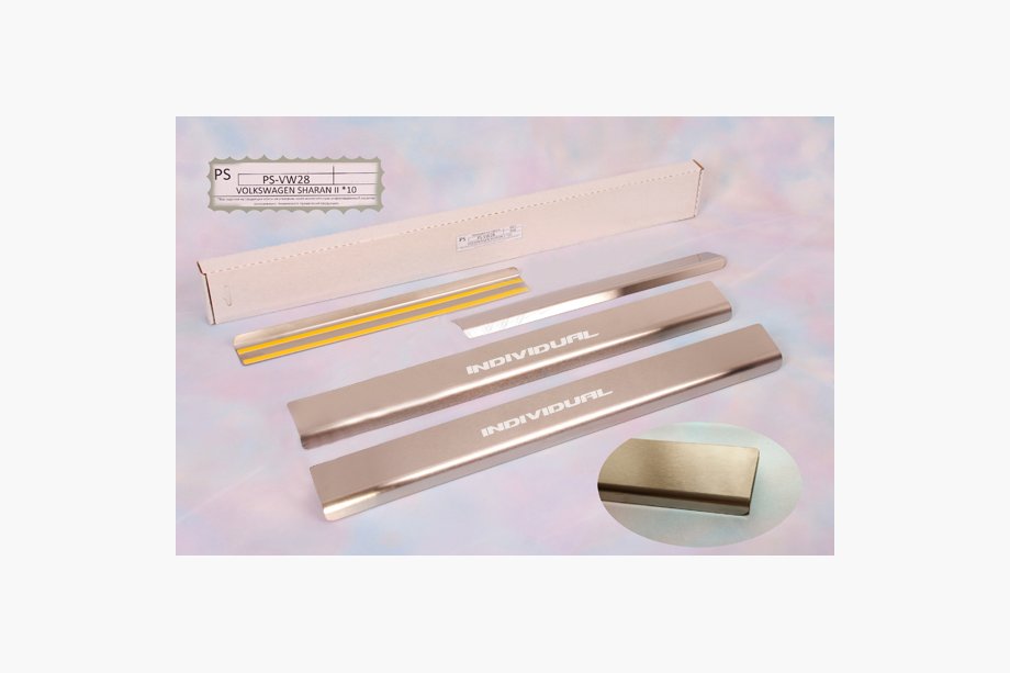 Volkswagen Sharan 2010-2023 гг. Накладки на пороги Natanika Standard (2 шт, нержавейка) Image