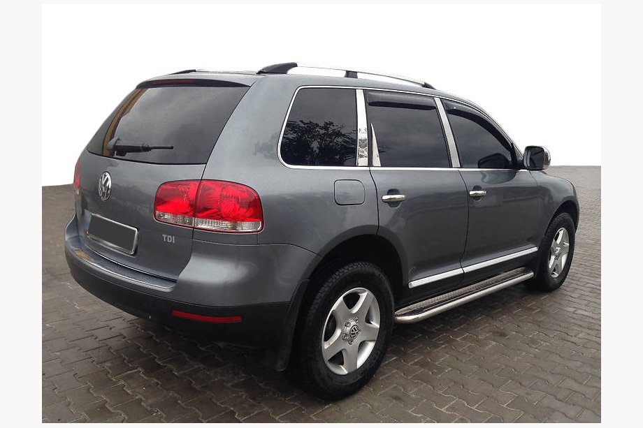 Рейлинги с пластиковыми концевиками Volkswagen Touareg 2002-2010 Image