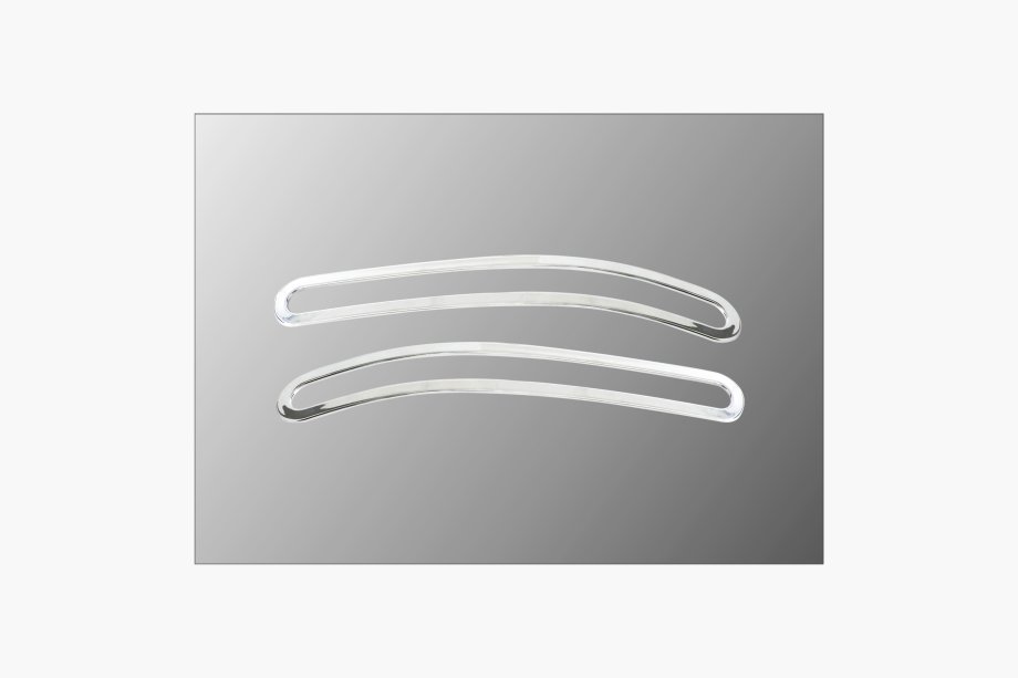 Volkswagen Touareg 2002-2010 гг. Накладки на противотуманные фары (2 шт, пластик) Image