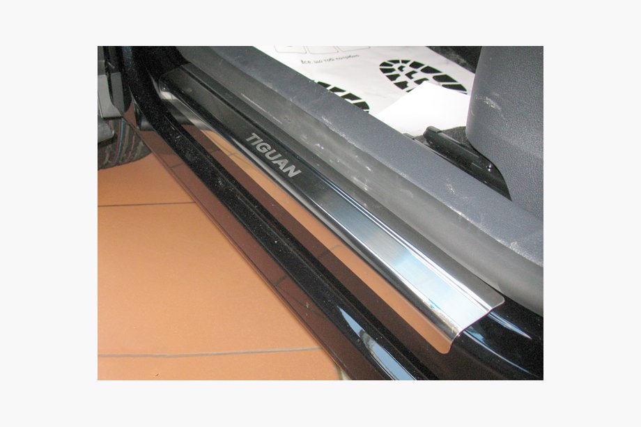 Накладки на пороги Nataniko (4 шт., нержавейка) Image