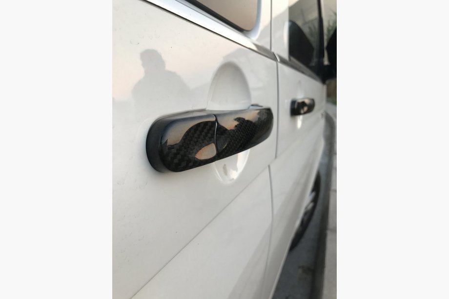 Volkswagen T5 Transporter 2003-2010 гг. Накладки на ручки (натуральный карбон) 3 Ручки Фото 2
