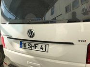 Volkswagen T6 2015-2024 гг. Накладка над номером (карбон) фото 1