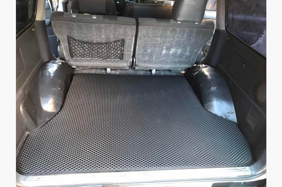 Toyota LandCruiser 80 Коврик багажника (EVA, черный) Image
