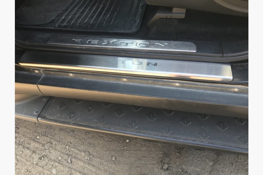 SsangYong Rexton I 2001-2017 гг. Накладки на Пороги Nataniko (4 шт., Нержавейка) Image