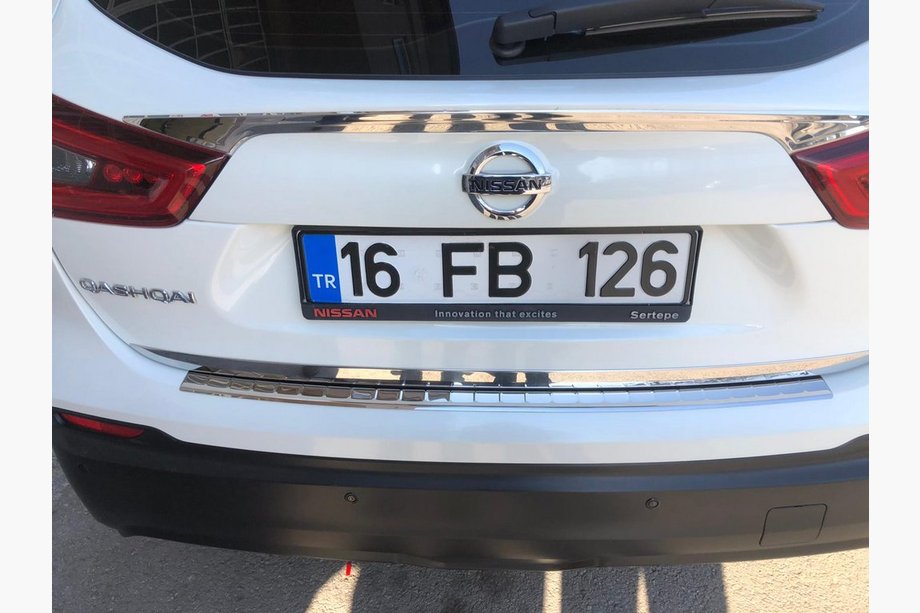 Nissan Qashqai 2014-2021 гг. Накладка на задний бампер Carmos (2017-2021, Нержавейка) Фото 3