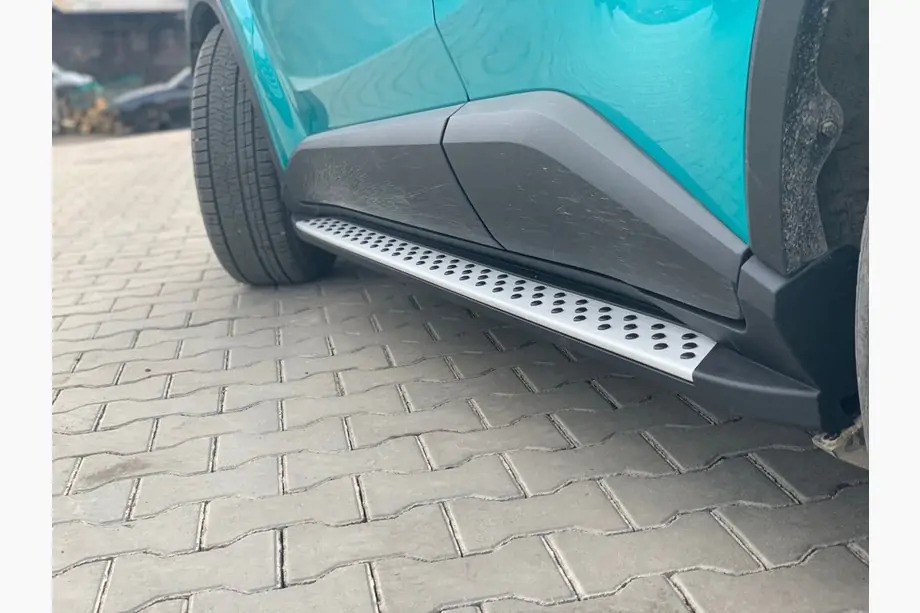 Toyota C-HR 2016-2023 гг. Боковые Подножки Original V1 (2 шт., алюминий)