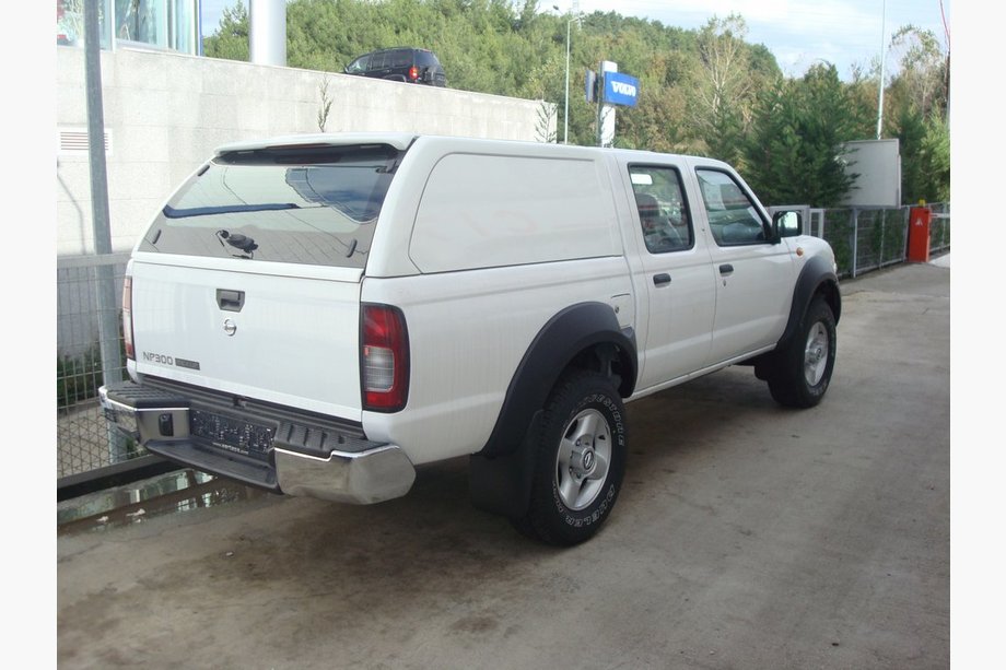 Nissan NP300 1999-2015 гг. Хардтоп Canopy Commercial Image