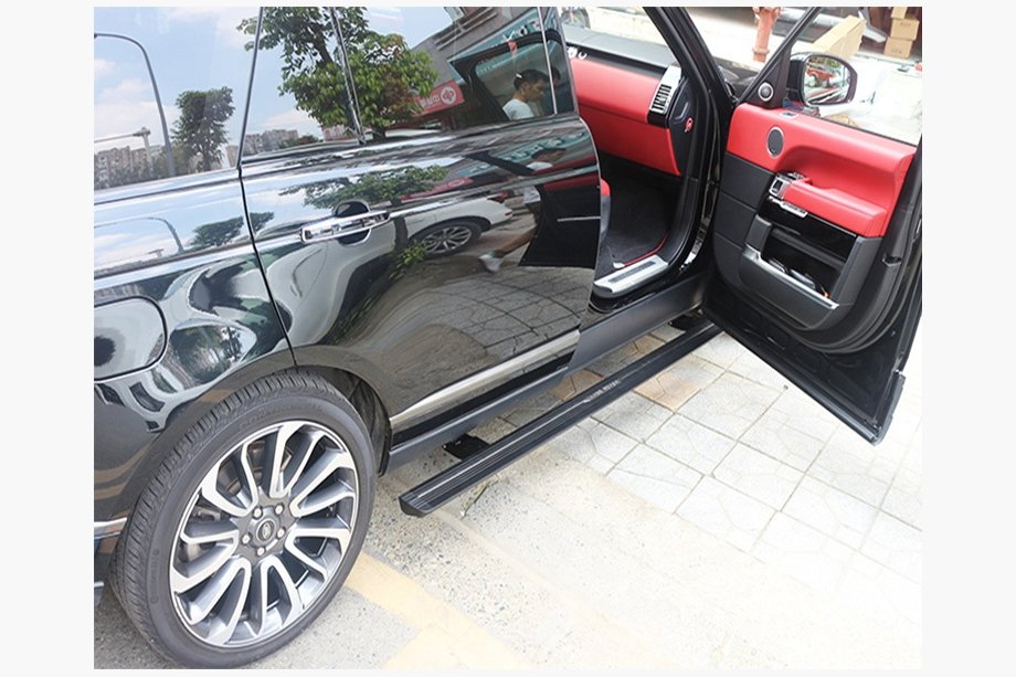 Range Rover III L322 2002-2012 гг. Боковые пороги с выдвижным механизмом (2 шт., алюминий) Фото 1