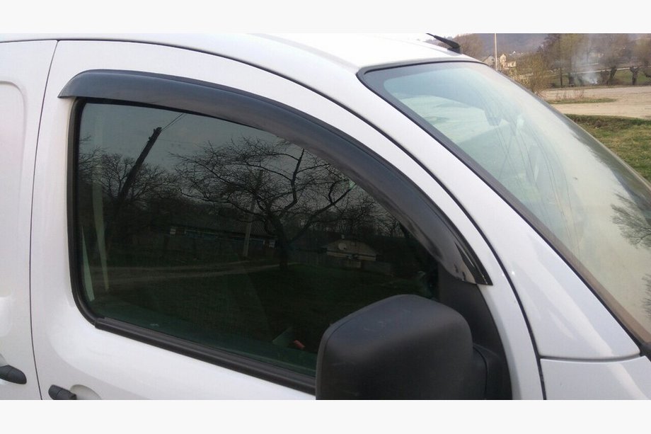Citroen Berlingo 2008-2018 гг. Ветровики на окна (2 шт, UA-Sport) Image