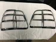 Toyota Land Cruiser 100 1998-2007 гг. Хромированные накладки на задние фонари (2 шт., пластик) фото 1