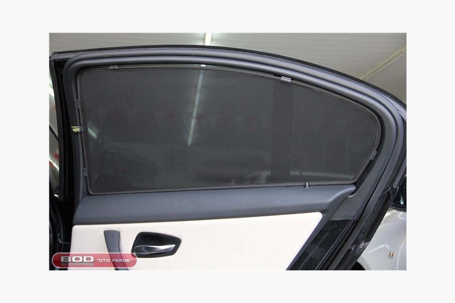 BMW 3 серия E90/E91 2005-2011 гг. Солнцезащитные шторки (3 шт, вставные) Image