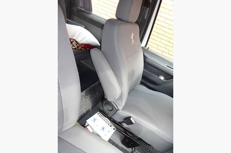 Peugeot Expert 1995-2007 гг. Авточехлы (Тканевые, Classik) Image