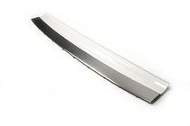 Вставка заднего бампера с хромом (2016+) фото 1