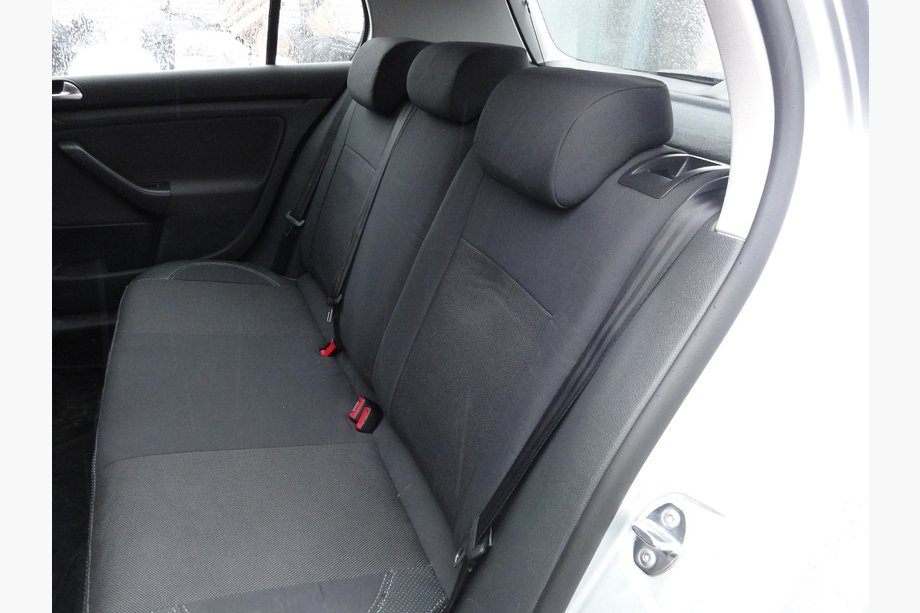 Volkswagen Golf 5 2003-2009 гг. Авточехлы (Эко-кожа↗Ткань, Premium) Фото 4