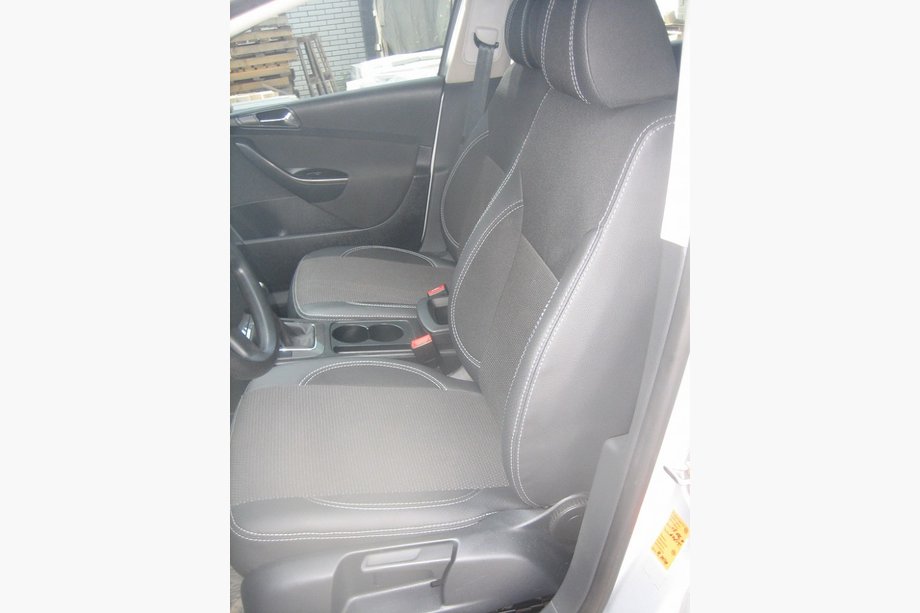 Авточехлы (Эко-кожа↗Ткань, Premium) Image Авточехлы (Эко-кожа↗Ткань, Premium) Image