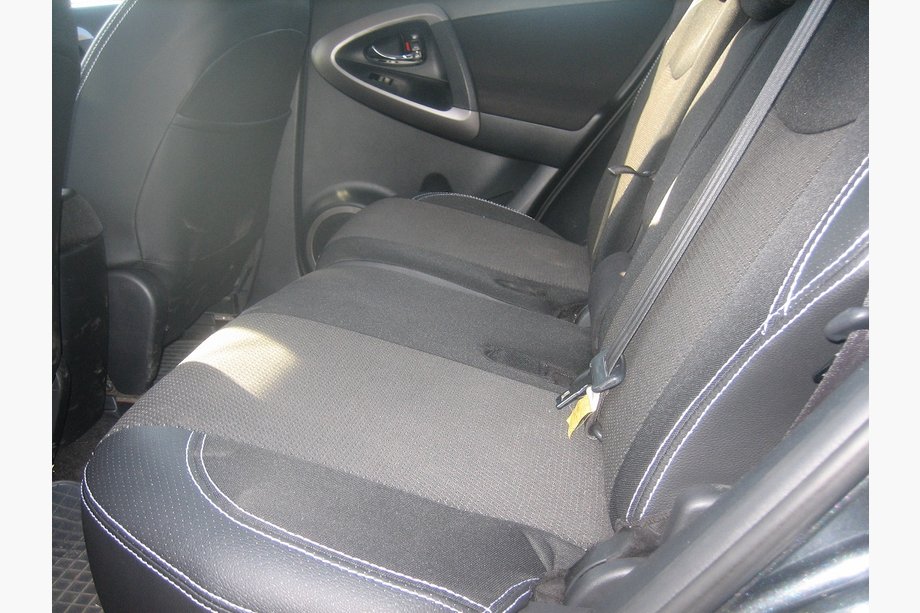 Toyota Rav 4 2006-2013 гг. Авточехлы (Эко-кожа↗Ткань, Premium) Фото 3