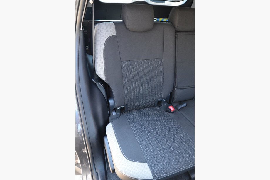 Toyota Rav 4 2013-2018 гг. Авточехлы (Эко-кожа↗Ткань, Premium) Фото 4