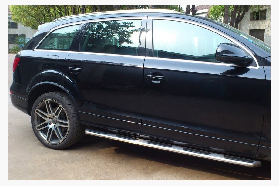 Audi Q7 2005-2015 гг. Боковые Подножки OEM (2 шт., Алюминий) Фото 1