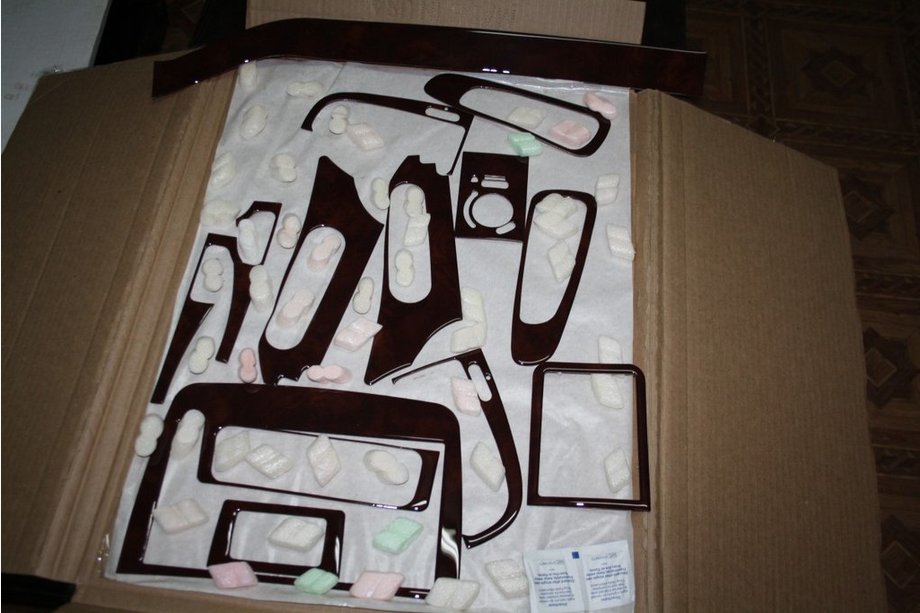 Mercedes Viano 2004-2014 гг. АКЦИЯ1 !!! Накладки на панель (США) под дерево Image