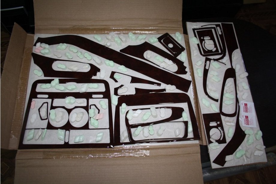 Mercedes Viano 2004-2014 гг. АКЦИЯ3 !!! Накладки на панель (США) под дерево Image