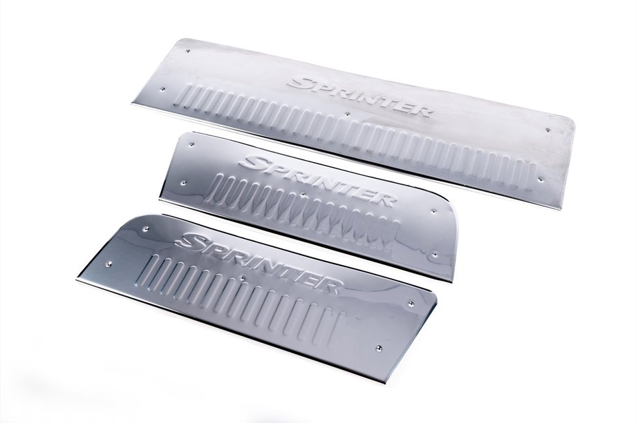 Mercedes Sprinter W906 2006-2018 гг. Накладки на внутренние пороги Carmos V3 (3 шт, нержавейка) Image