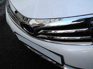 Toyota Corolla 2013-2019 гг. Хромированная накладка на решетку радиатора (2013-2016, нержавейка) фото 1