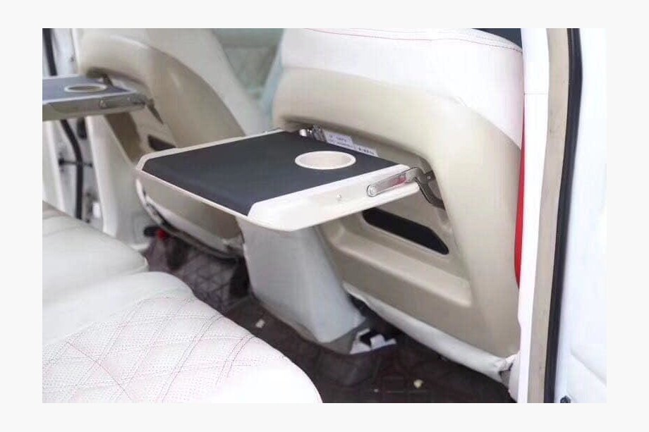 Столик на сиденье (в ассортименте) Image