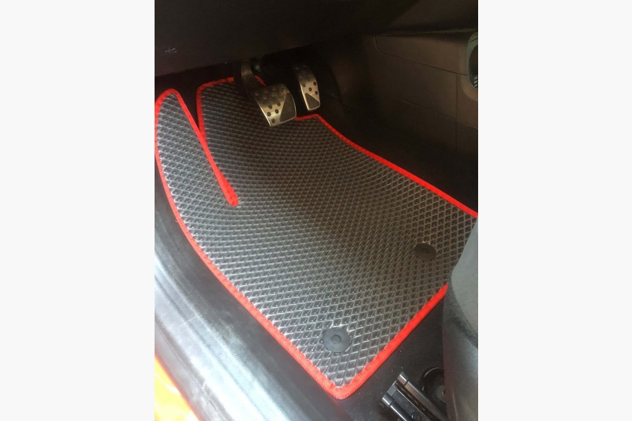 Jeep Renegade Коврики EVA (черные) Image