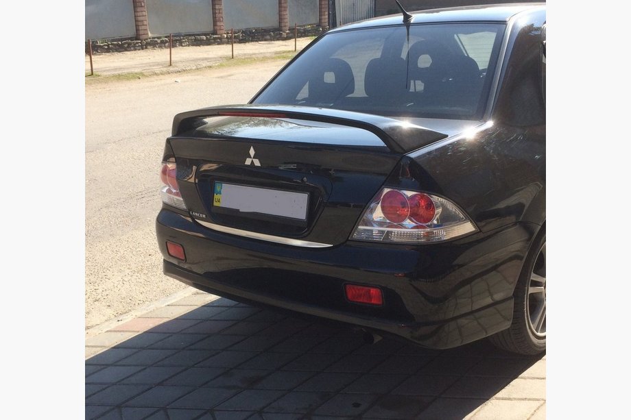 Mitsubishi Lancer 9 2004-2008 гг. Накладка на багажник нержавейка Image