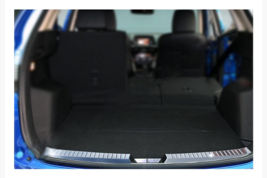 Накладка на задний порог (нержавейка) Image Накладка на задний порог (нержавейка) Image