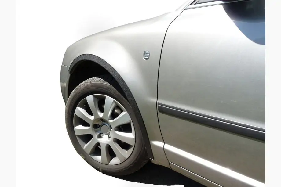 Skoda Superb 2001-2009 гг. Расширители арок (4 шт, черные) ABS пластик