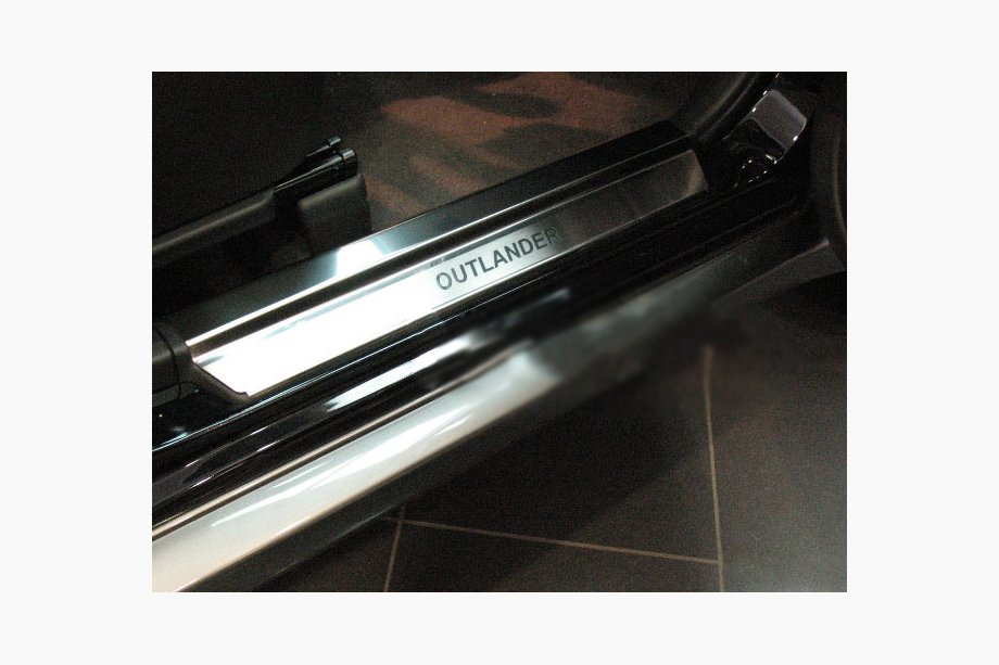 Mitsubishi Outlander 2001-2006 гг. Накладки на пороги Natanika Premium (4 шт, нержавейка) Image