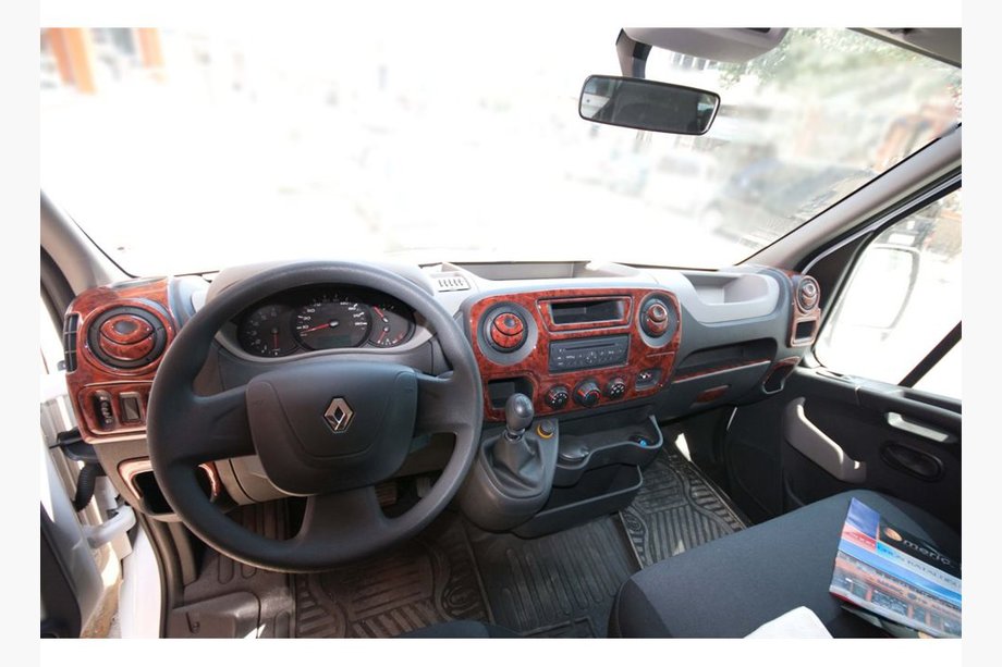 Nissan NV400 2010↗ накладки на панель(малая комплектация) цвет дерево Image