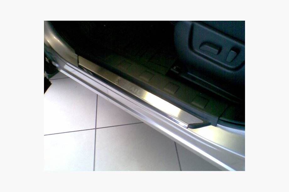 Nissan X-trail T31 2007-2014 гг. Накладки на Пороги Nataniko (4 шт., Нержавейка) Image