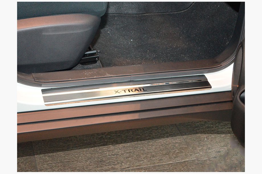 Nissan X-trail T32/Rogue 2014-2021 гг. Накладки на Пороги Nataniko (4 шт., Нержавейка) Image