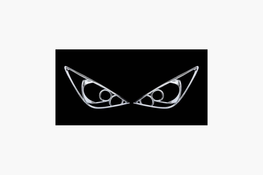 Nissan Tiida 2004-2011 гг. Хром Накладки на Задние Фонари (2 шт, пластик) Image