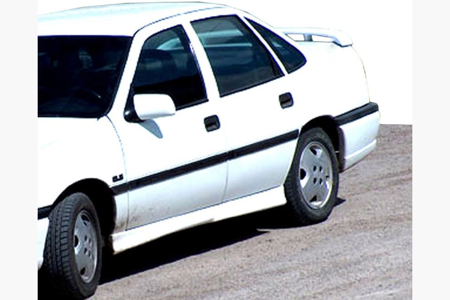 Opel Vectra A 1987-1995 гг. Боковые пороги Sport (грунтованные под покраску) Image