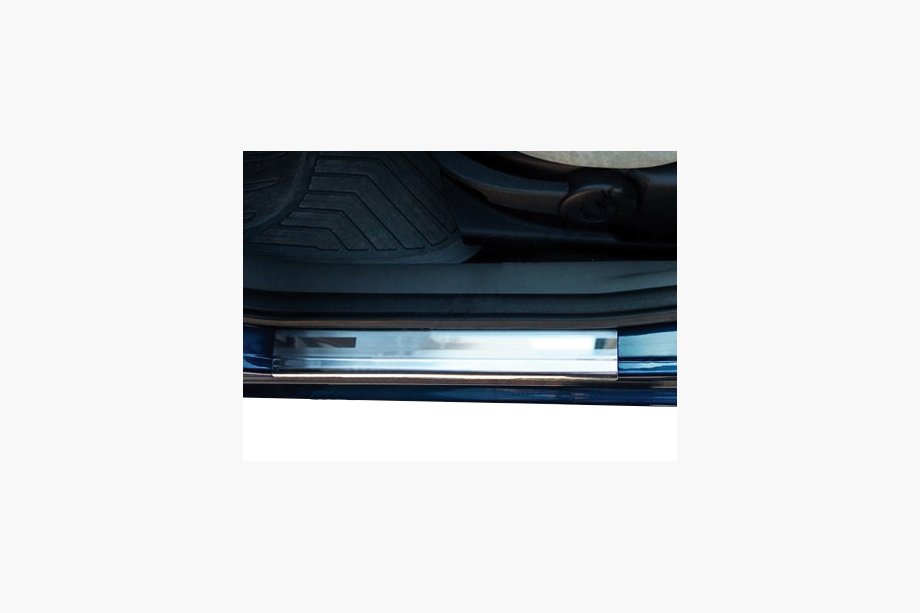 Ford Fiesta 2002-2008 гг. Накладки на дверные пороги нержавейка 2 шт. Image