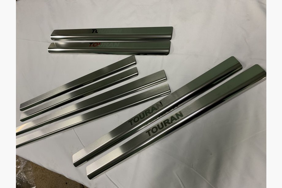 Volkswagen Touran 2003-2010 гг. Накладки на Пороги Nataniko (4 шт., Нержавейка) Image