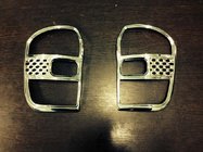 Toyota Rav 4 2001-2005 гг. Накладки на Задние Фонари 2003-2006 (2 шт., пластик) фото 1