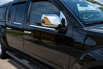 Nissan Navara 2006-2015 гг. Накладки на ветровики (2 шт., нержавейка) фото 1