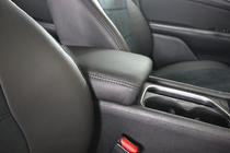 Chrysler 200 II 2014-2017 гг. Авточехлы экокожа+ткань+алькантара Antara A001 (полный салон) фото 8