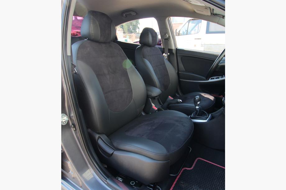 Hyundai Accent 2011-2017 гг. Авточехлы экокожа+ткань+алькантара Antara A001 (полный салон) Image