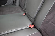 Volkswagen Passat B7 2012-2015 гг. Авточехлы экокожа+ткань+алькантара Antara A001 (полный салон) фото 13