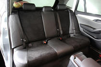 BMW X1 E84 2009-2015 гг. Авточехлы экокожа+ткань+алькантара Antara A001 (полный салон) фото 2