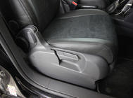 Volkswagen Touran 2003-2010 гг. Авточехлы экокожа+ткань+алькантара Antara A001 (полный салон) фото 6