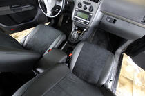 Volkswagen Touran 2003-2010 гг. Авточехлы экокожа+ткань+алькантара Antara A001 (полный салон) фото 8