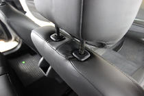 Renault Megane III 2009-2016 гг. Авточехлы экокожа+ткань+алькантара Antara A001 (полный салон) фото 6